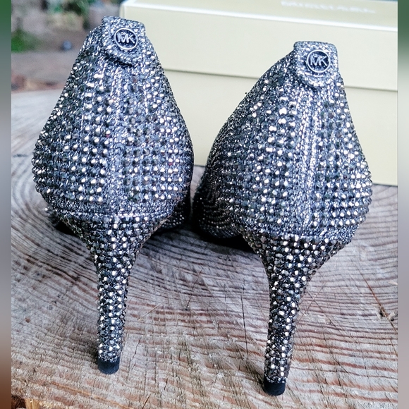 NIB 👠 Michael Kors Alina Flex Pump - Picture 5 of 7